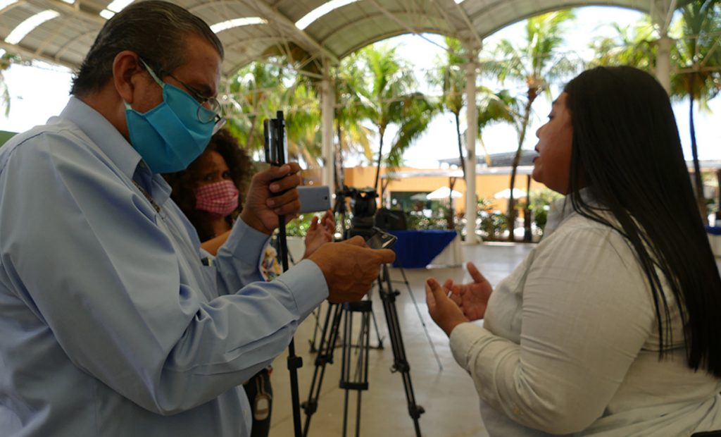 PEN Internacional: «Nicaragua: Doble censura, COVID-19 y amenazas a periodistas»
