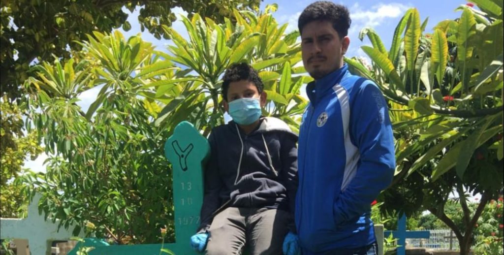 Hijos de Marcelo Mayorga, «el hombre de la tiradora», en el Día del Padre, exigen justicia por el asesinato de su progenitor
