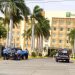 Policía orteguista asedia hotel en Managua donde se firmarán los estatutos de la Coalición. Foto: Artículo 66