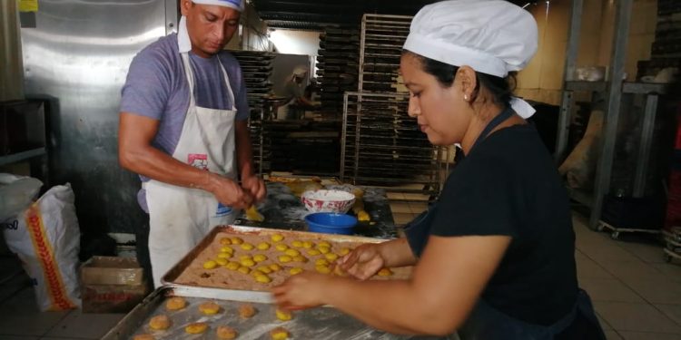 Sector panadero de Nicaragua calcula que en 2020 cerrarán el 70% de esos negocios. Foto: Cortesía