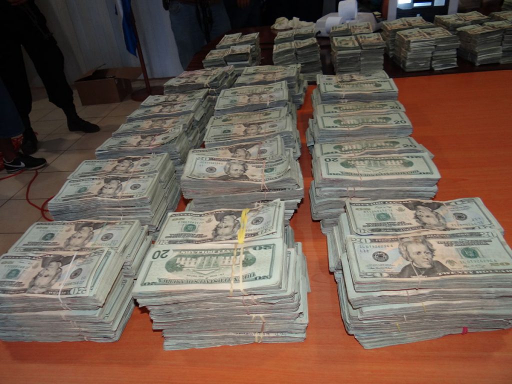 Durante el 2019 la Policía decomisó más de 13 millones de dólares provenientes del narcotráfico. Foto: Wilih Narváez.