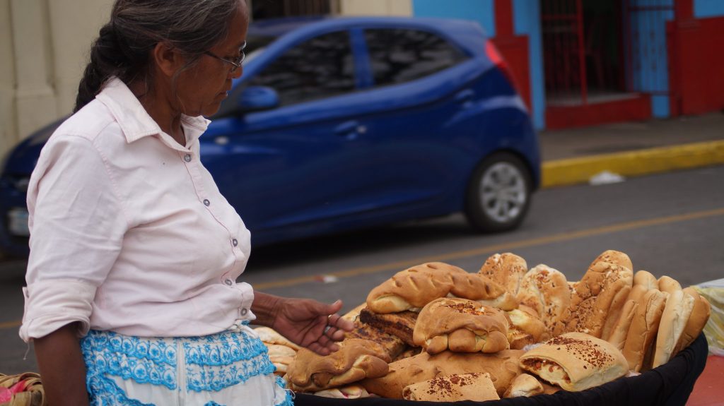 Aumento del precio del pan refleja crisis en la microeconomía. Foto: A. Navarro / Artículo 66