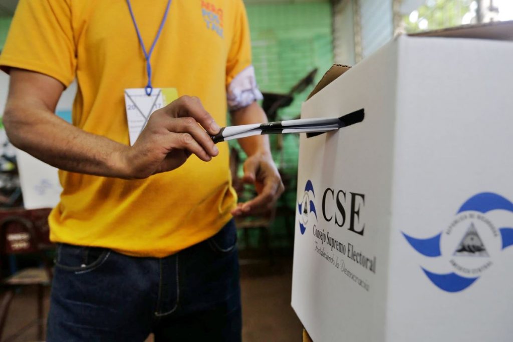 Derrotar a Ortega en elecciones para luego llamar a nuevos comicios, propone Félix Maradiaga