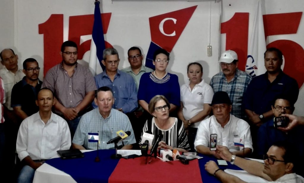«Si los partidos políticos salen de la Coalición Nacional, CxL podría considerar entrar», dice directivo de ese partido. Foto: Radio Corporación.