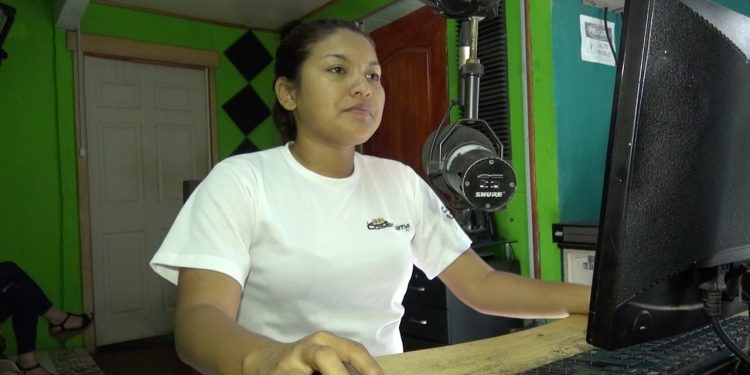 CIDH otorga medidas cautelares a periodista Kalúa Salazar, víctima de la dictadura orteguista