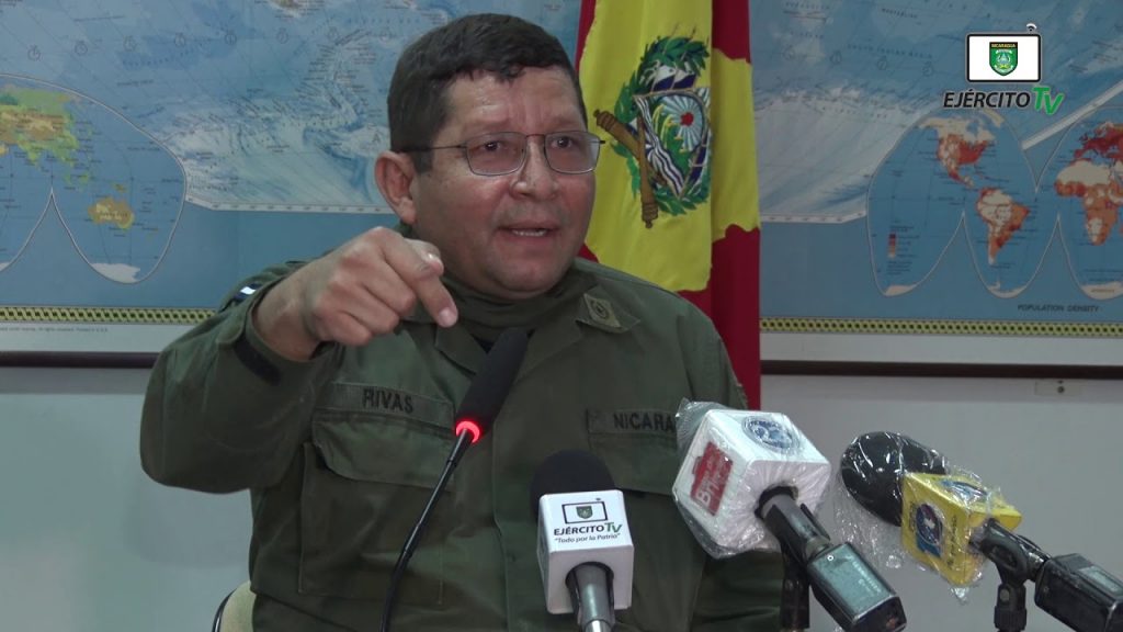 Ejército amenaza a defensores de derechos humanos que exigían saber sobre dos exiliados detenidos por militares