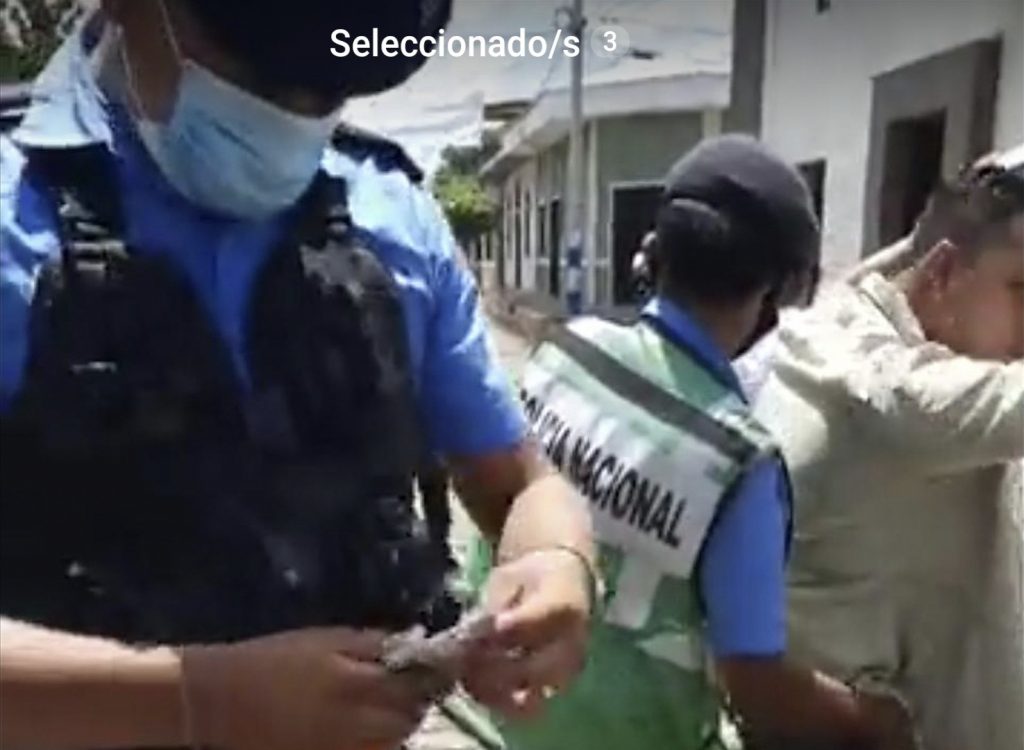 Policía de Chinandega dio persecución y retuvo a miembros de la UNAB