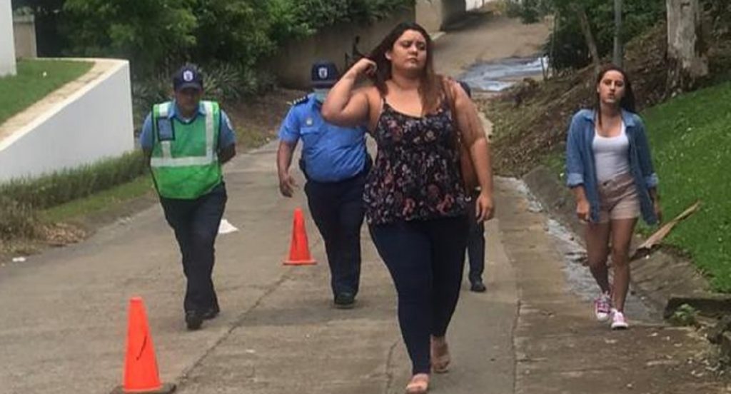 Jóvenes de la Alianza Cívica asediados en «casa de seguridad» por policías