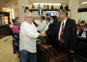 Régimen de Ortega presenta presupuesto 2021 con proyecciones deprimentes