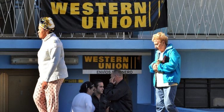Western Union cierra en Cuba por sanciones de Estados Unidos. Foto: Artículo 66/EFE