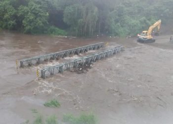 «Aplazado» el MTI: Puente Cuisalá colapsa y puente provisional se inunda. Foto: RRSS.