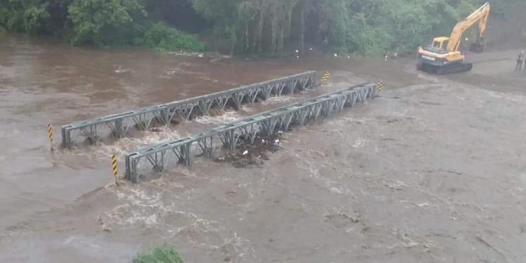 «Aplazado» el MTI: Puente Cuisalá colapsa y puente provisional se inunda. Foto: RRSS.