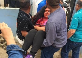 Turbas de Daniel Ortega apedrean a opositores en Masaya: Heridos y vehículos parcialmente destruidos. Foto: Cortesía.