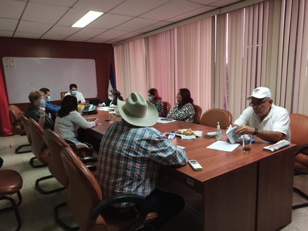 Facción Osuna elige nueva jefa de bancada y promete no más destituciones