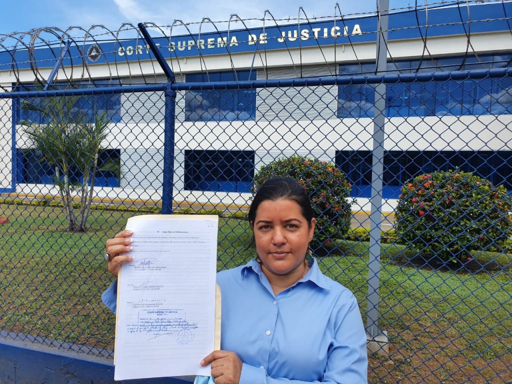 Abogada Martha Molina recurre por inconstitucionalidad contra nueva Ley de aguas