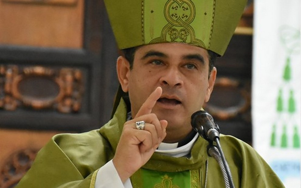 Obispo Álvarez a los políticos: No jueguen con nuestra inteligencia... no fracturen más a Nicaragua. Foto: Internet.