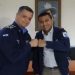 El boxeador Román «Chocolate» González visitó el edificio central de la Policía al servicio de la dictadura donde dicen que es «su casa». Foto: Medios oficialistas.