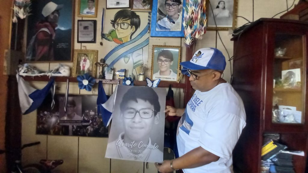 «Recuerdo como si fuera ayer el asesinato de mi hijo» relata el padre de Alvarito Conrado. Foto: Artículo 66 / Noel Miranda