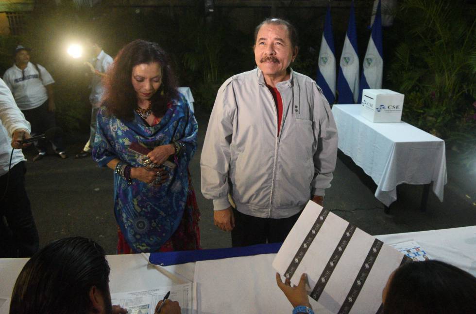 Dictadura de Ortega lanza calendario electoral para poner a correr a la oposición