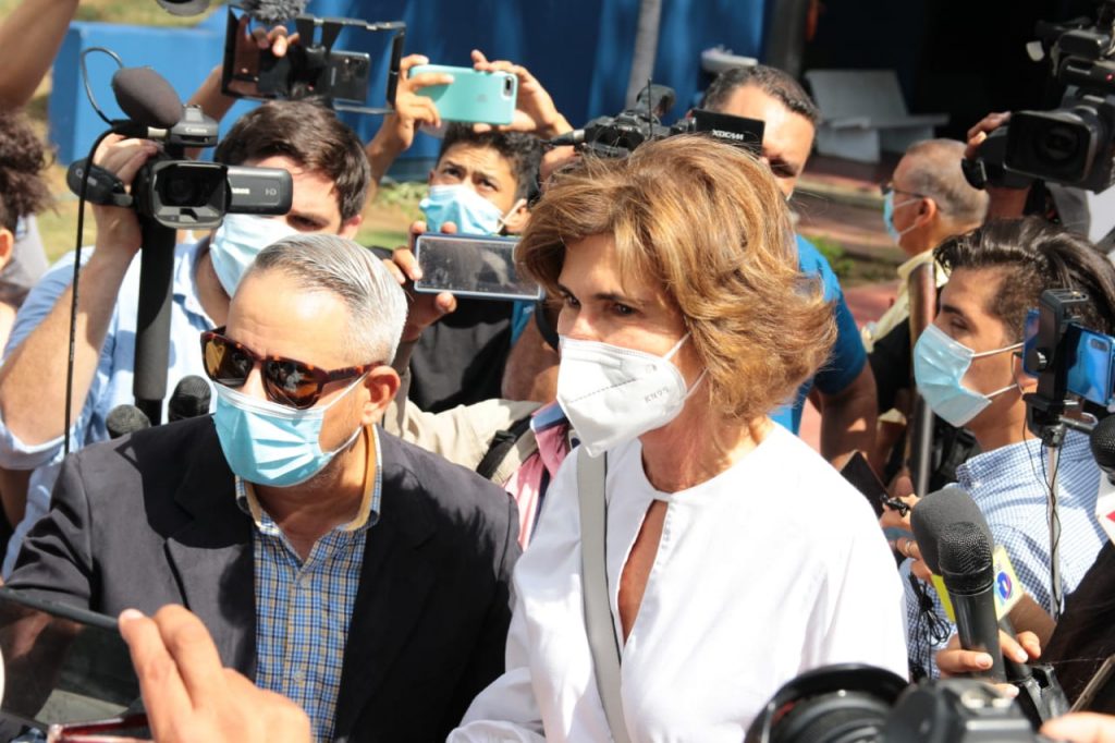 Cristiana Chamorro: «Están montando acciones macabras  para impedir que sigamos trabajando por Nicaragua»
