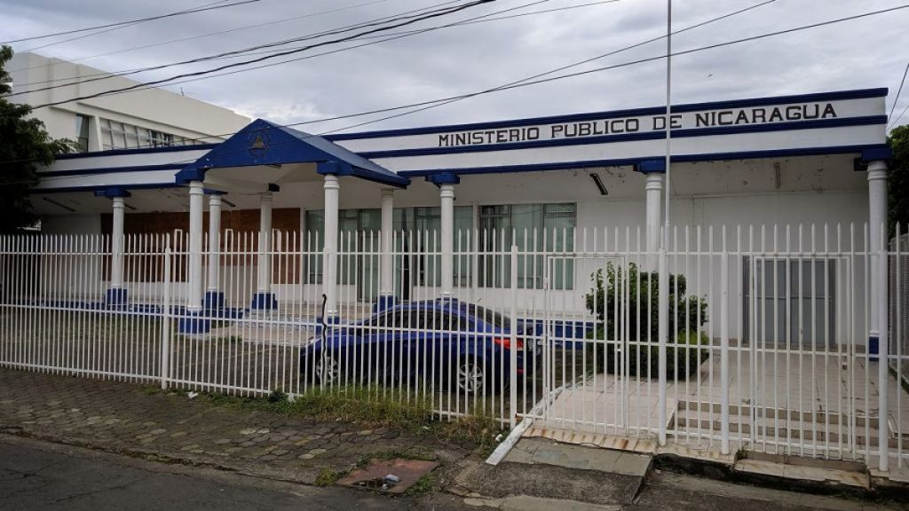 Dictadura Ortega-Murillo ordena más citatorios ante Fiscalía contra periodistas y medios independientes