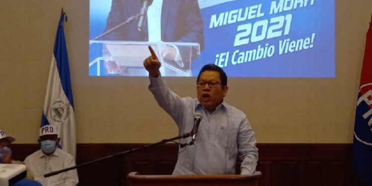 Líder evangélico Darick Ramírez señala a Miguel Mora de realizar una «campaña sucia» contra CxL