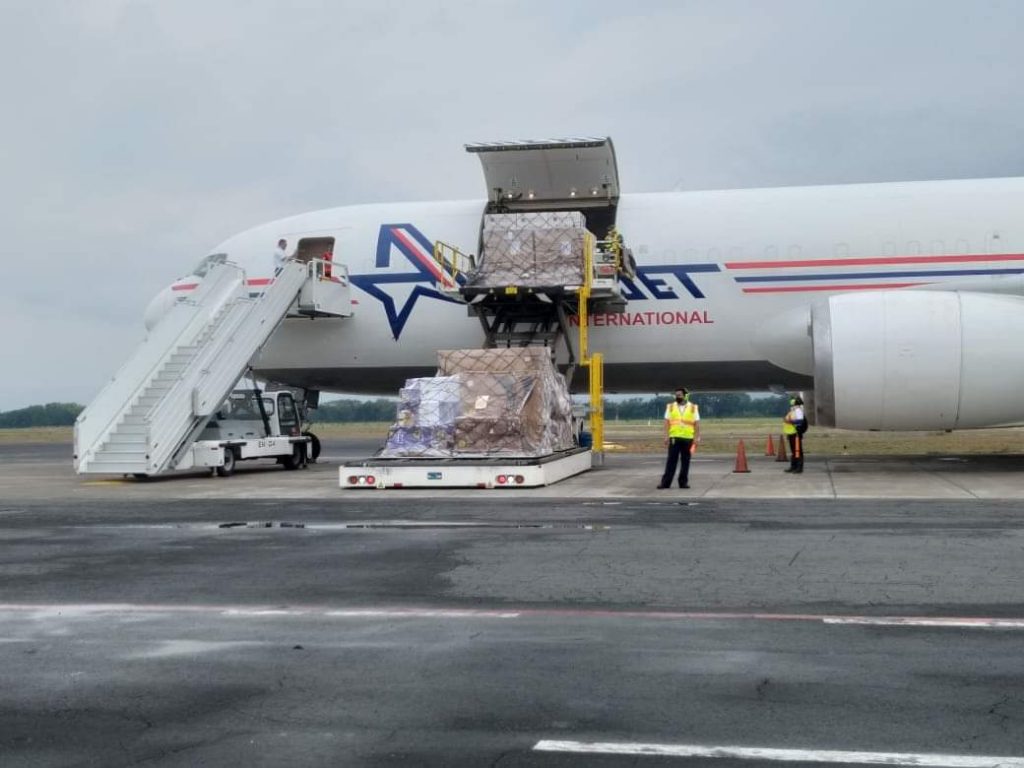 Nicaragua recibe lote de 70 mil dosis de Sputnik V