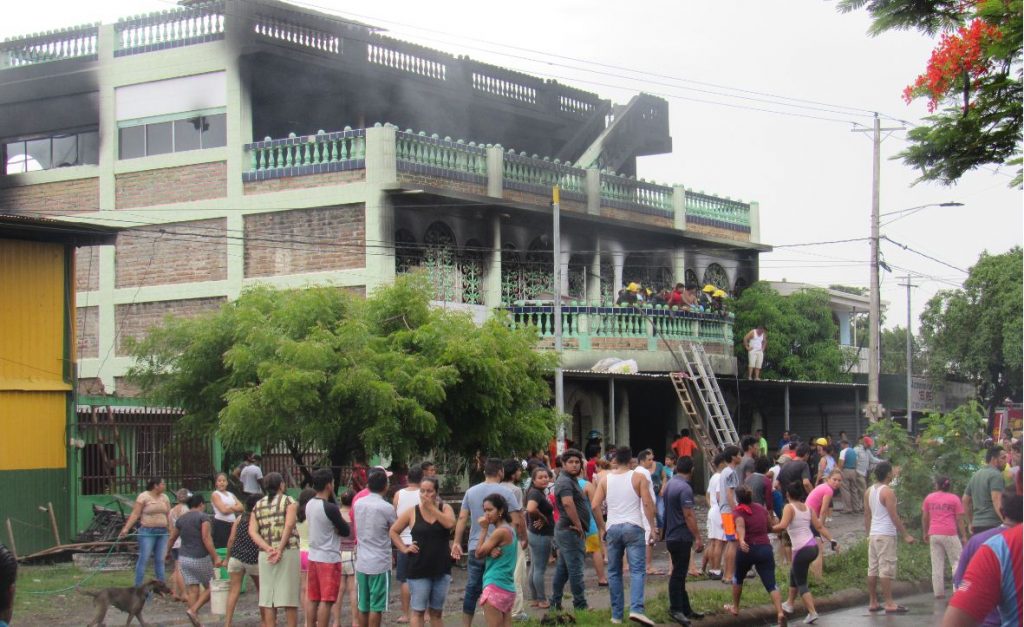 Se cumplen tres años años del crimen contra una familia que murió calcinada en el barrio Carlos Marx