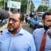 Félix Maradiaga llega a la Fiscalía: «Régimen no puede secuestrar a seis millones de nicaragüenses». Foto: Artículo 66/ Noel Miranda.
