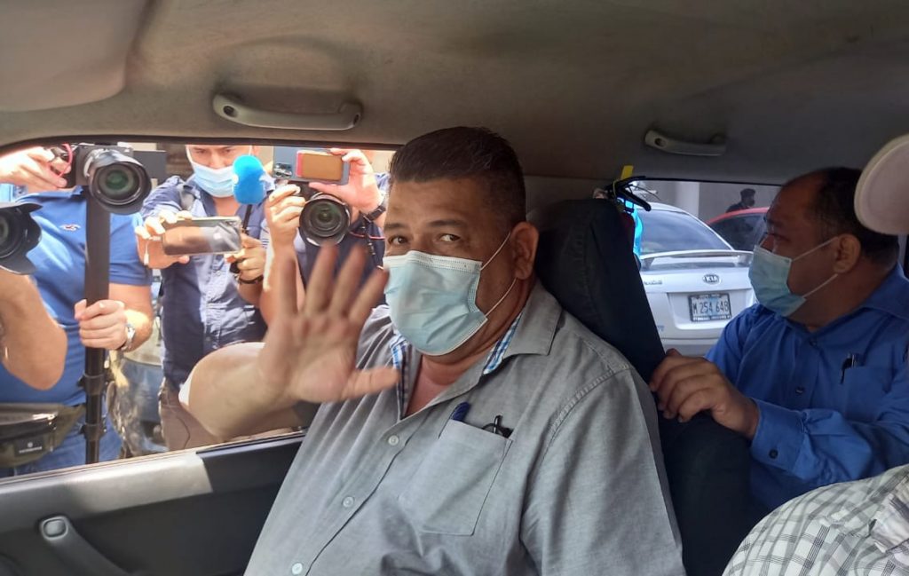 Fiscalía alega que Mauricio Madrigal, de Canal 10, fue citado por caso contra Fundación Violeta Barrios