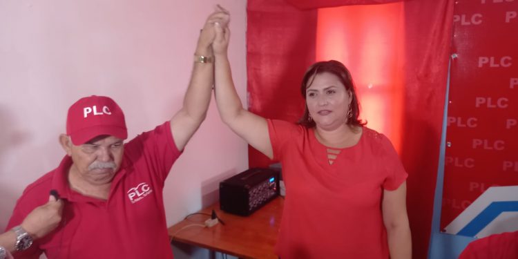 PLC oficializa a María Dolores Moncada como candidata a la vicepresidencia junto a Milton Arcia como candidato a presidente. Foto: N. Miranda/Artículo 66.