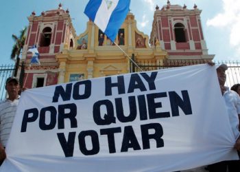 Candidatos de Kitty Monterrey y AcxL no animan a votantes. 70% de encuestados dice que no hay por quien votar. Foto: Internet.