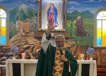 Migración y Extranjería no renueva residencia a sacerdote Franciscano, rector del santuario El Tepeyac. Foto: Redes sociales.