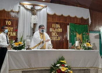 Parroquia María Inmaculada recauda fondos para solventar los gastos hospitalarios del Padre Uriel Sandí. Foto: Internet