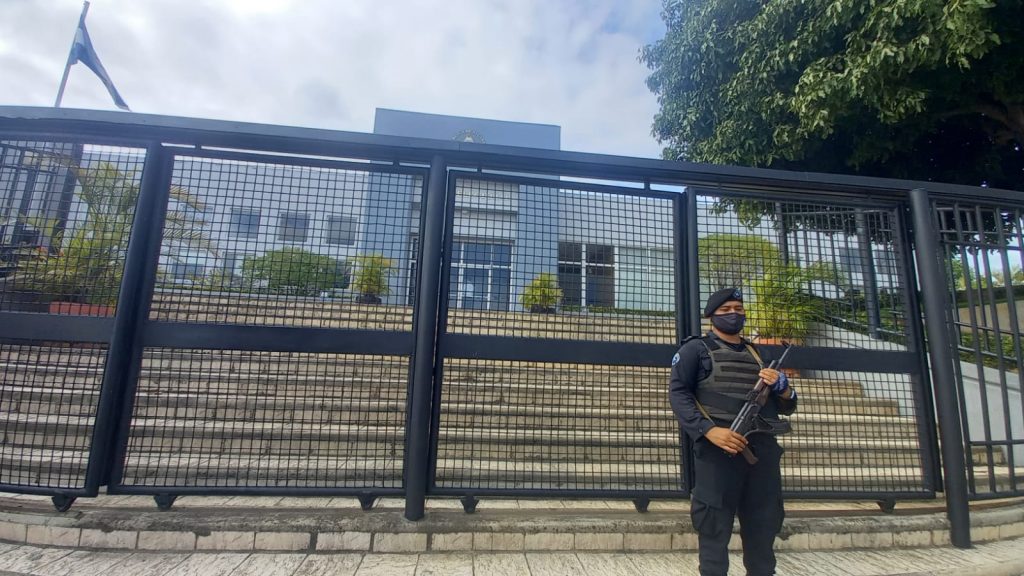 UNAB: «De nada va a servir una avalancha de votos, Ortega se va a robar las elecciones»
