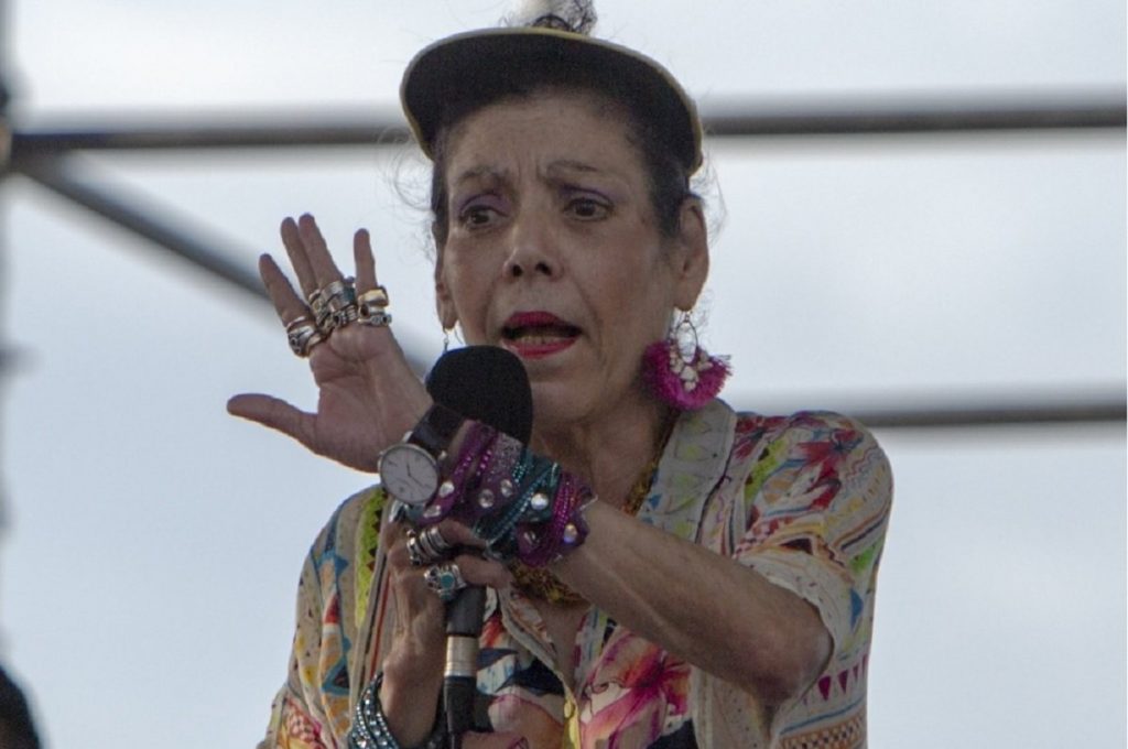 Rosario Murillo tacha a médicos y periodistas independientes de «terroristas que llaman al mal» por alertar sobre el COVID-19