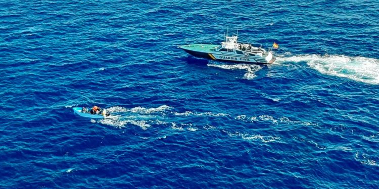 Al menos 39 migrantes muertos en el naufragio de una lancha que iba a España. Foto: Tomada de Internet.