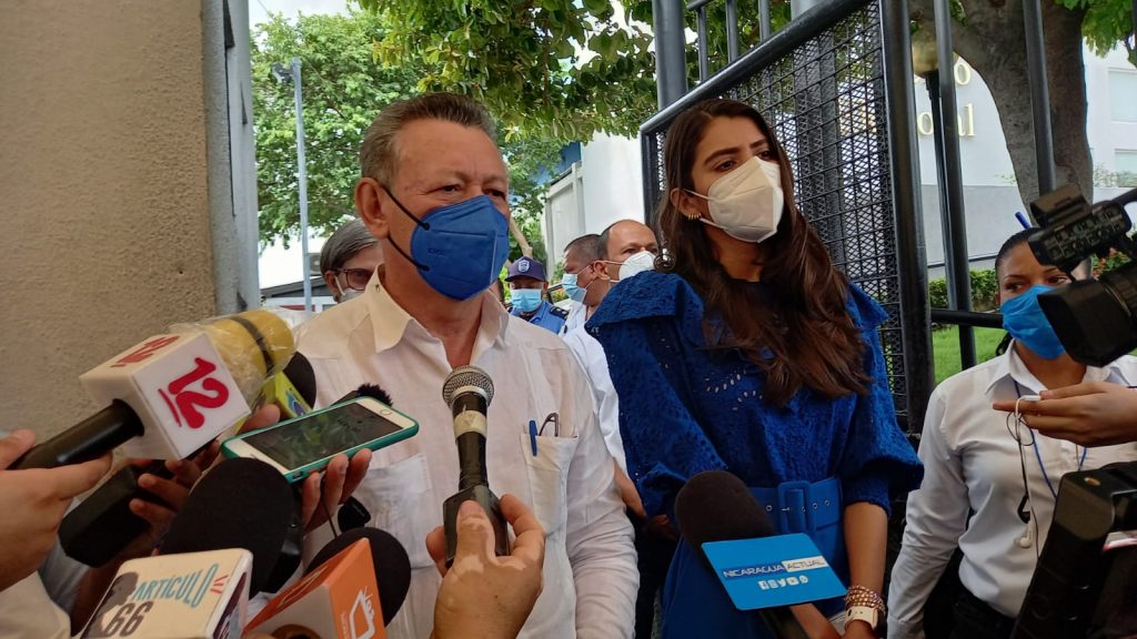 Ortega impone prisión domiciliar e inhibe a la candidata a la vicepresidencia por CxL, Berenice Quezada
