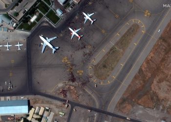 Imágenes de satélite de la situación en el aeropuerto de Kabul. Fotos: Satélite / EFE.