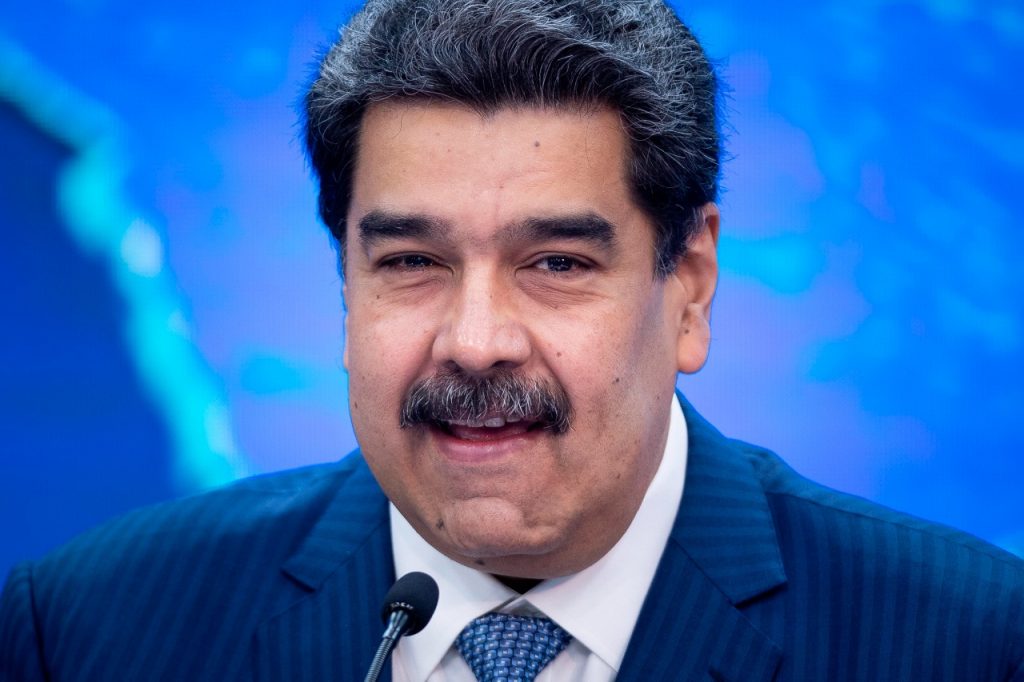 Maduro quiere que países de Suramérica usen una sola moneda