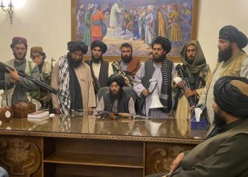 Talibanes se toman Afganistán. Foto: Captura de video