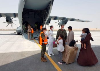 EEUU suspende temporalmente los vuelos con afganos tras casos de sarampión