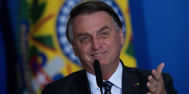 Bolsonaro irá a la ONU a presentar "las verdades de Brasil" y sin vacunarse