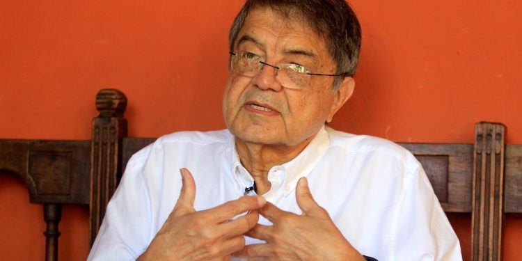 Fotografía del 31 de enero de 2020 del escritor y ex vicepresidente de Nicaragua, Sergio Ramírez. Foto: Artículo 66 / EFE/ RICARDO MALDONADO ROZO