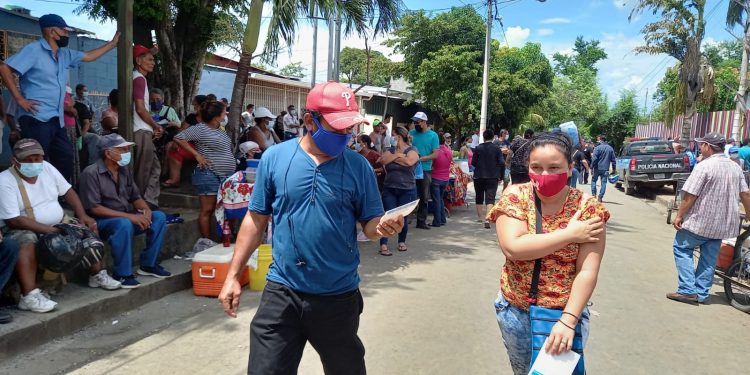 Jornada de vacunación en Nicaragua para mayores de 30 años. Foto: Artículo 66 / Noel Miranda