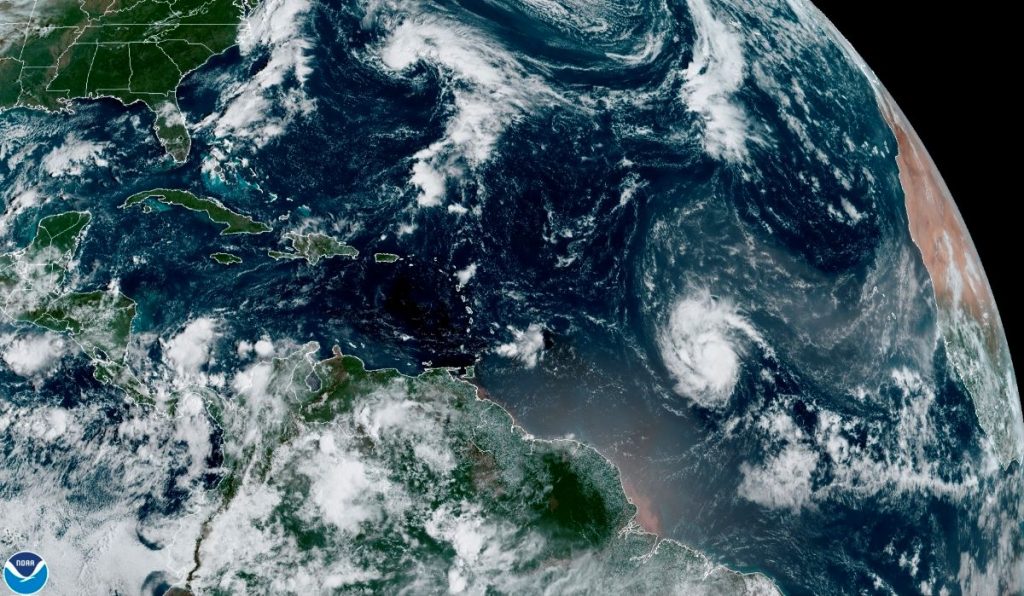 Sam se transforma en el séptimo huracán de 2021 en el Atlántico