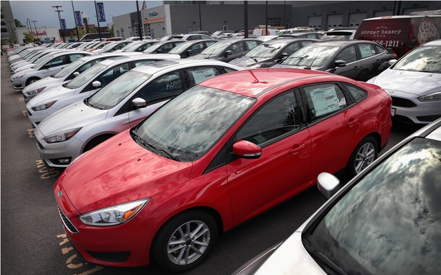 Ventas de automóviles en EE.UU. cayó un 10 % en el tercer trimestre