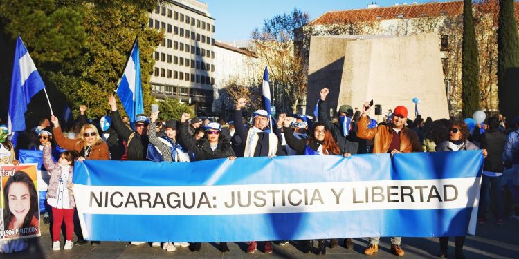 Nicaragüenses participarán de la Gran Marcha Mundial que tendrá como escenario las principales capitales del mundo para exigir la libertad de los presos políticos, democracia, y justicia por los asesinados. Foto: Cortesía SOS Madrid-España.