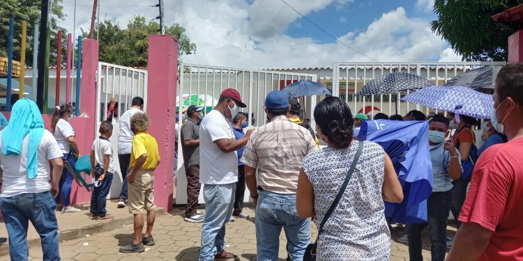 Dosis contra el COVID-19 no se está aplicando en hospitales de Managua. Foto: Artículo 66 / Noel Miranda