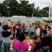 Migrantes entre ellos nicaragüenses salen en caravana hacia capital de México